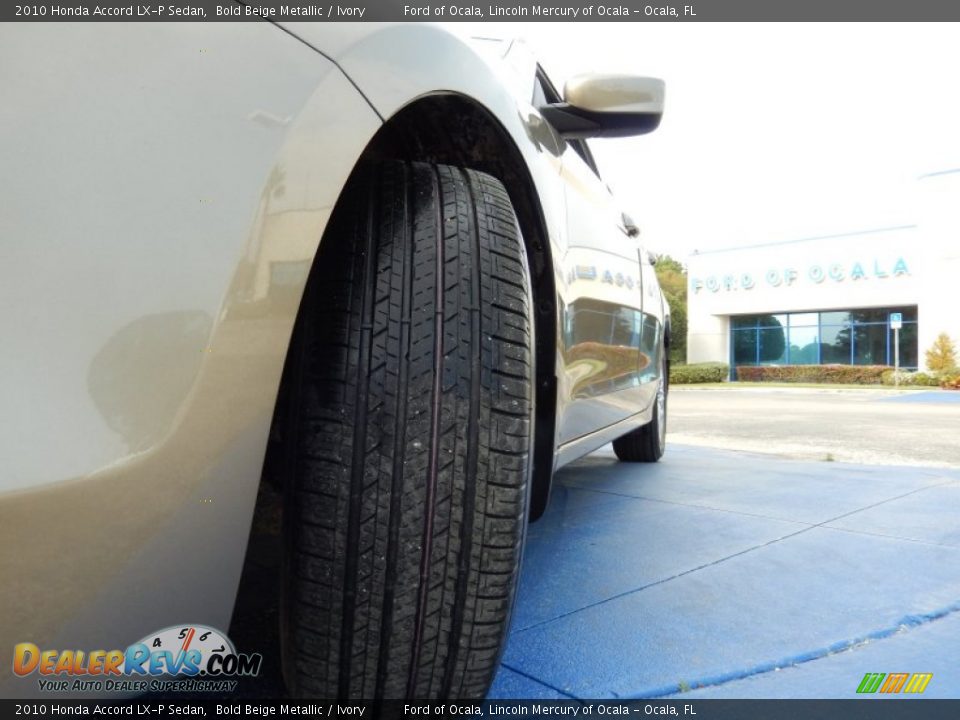 2010 Honda Accord LX-P Sedan Bold Beige Metallic / Ivory Photo #11