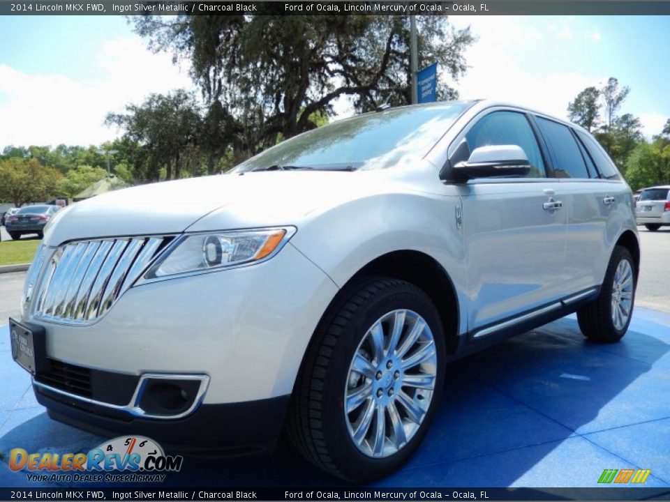 Front 3/4 View of 2014 Lincoln MKX FWD Photo #1