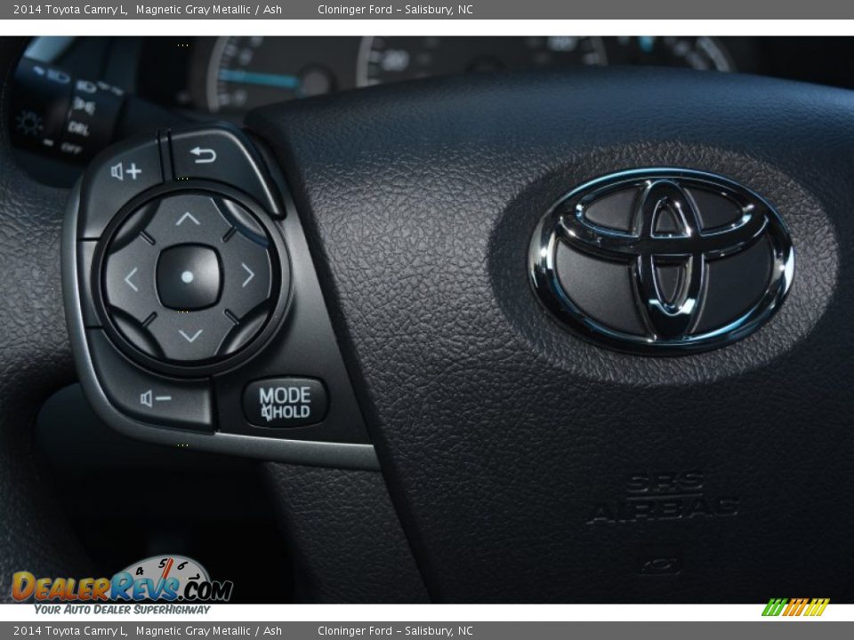 2014 Toyota Camry L Magnetic Gray Metallic / Ash Photo #17