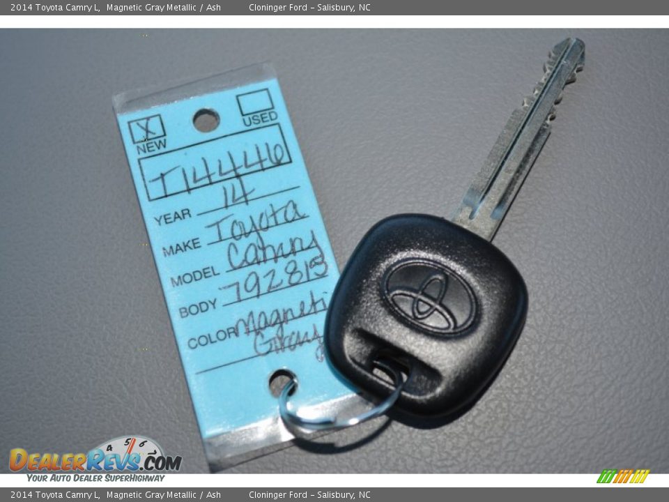 2014 Toyota Camry L Magnetic Gray Metallic / Ash Photo #22