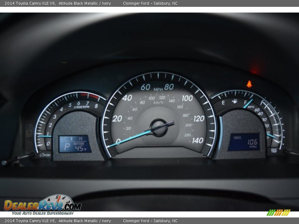 2014 Toyota Camry XLE V6 Attitude Black Metallic / Ivory Photo #23