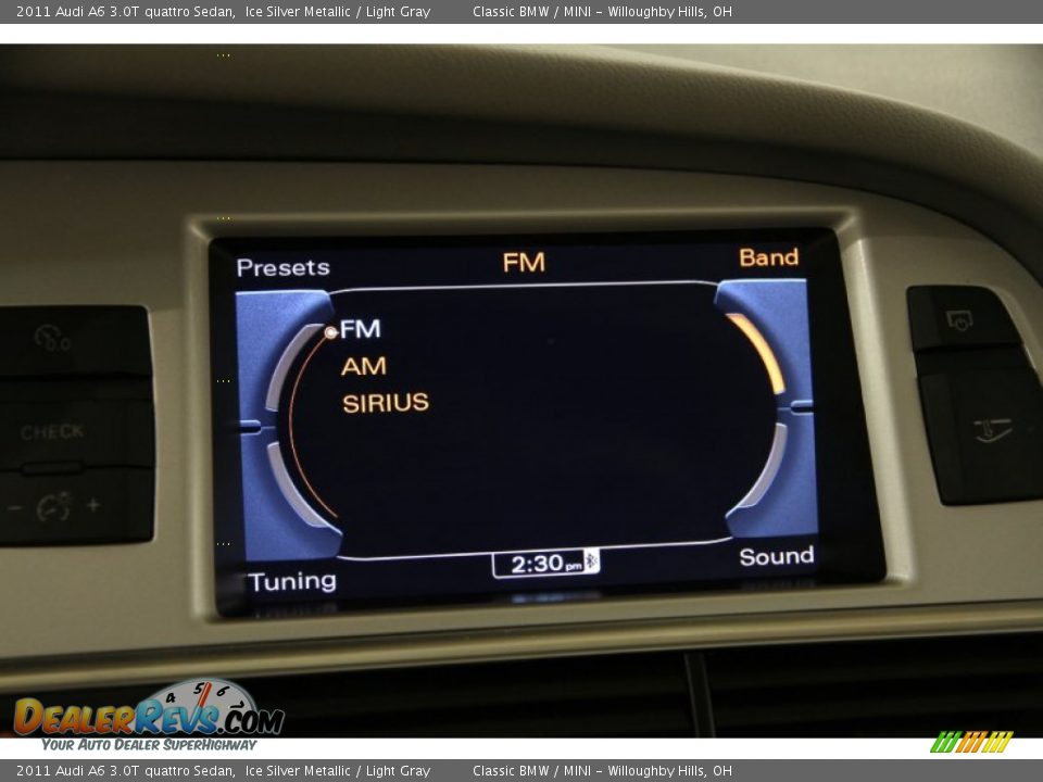 2011 Audi A6 3.0T quattro Sedan Ice Silver Metallic / Light Gray Photo #18