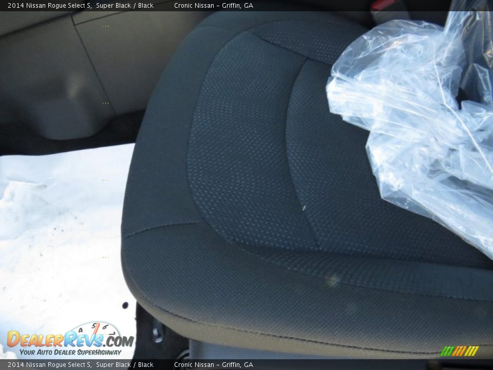 2014 Nissan Rogue Select S Super Black / Black Photo #10