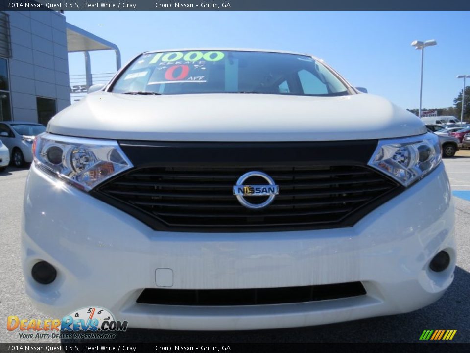 2014 Nissan Quest 3.5 S Pearl White / Gray Photo #8
