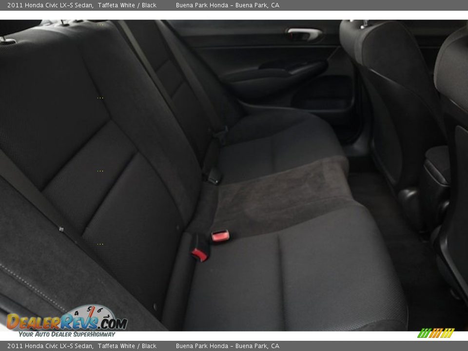 2011 Honda Civic LX-S Sedan Taffeta White / Black Photo #16