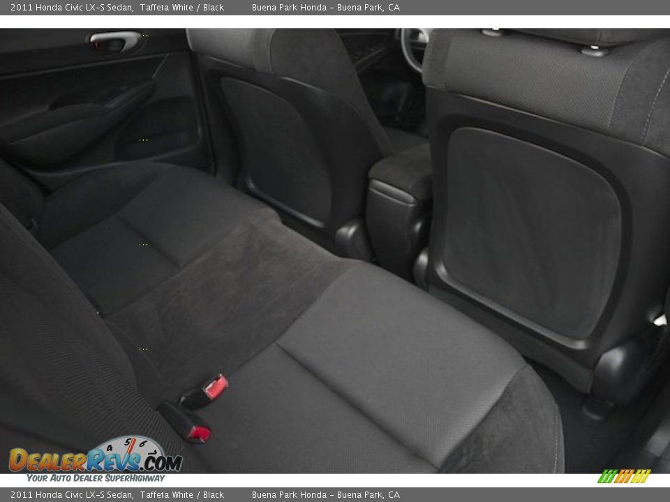 2011 Honda Civic LX-S Sedan Taffeta White / Black Photo #17
