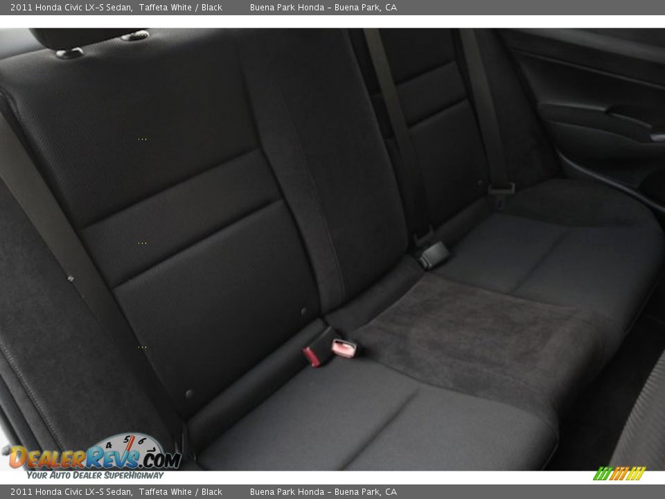 2011 Honda Civic LX-S Sedan Taffeta White / Black Photo #18