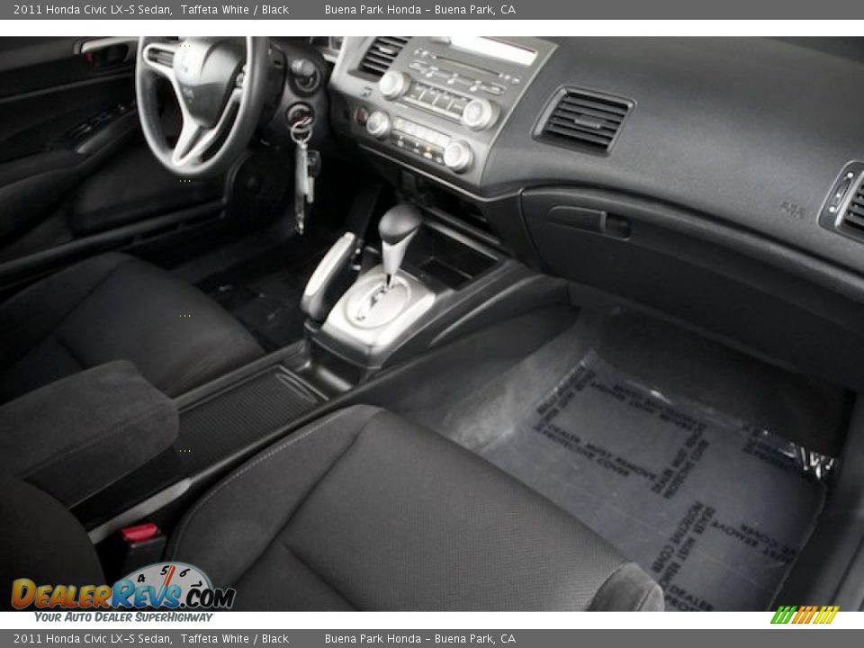 2011 Honda Civic LX-S Sedan Taffeta White / Black Photo #20