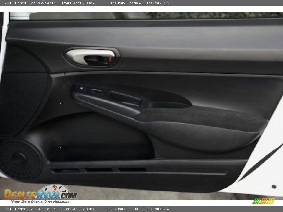 2011 Honda Civic LX-S Sedan Taffeta White / Black Photo #26