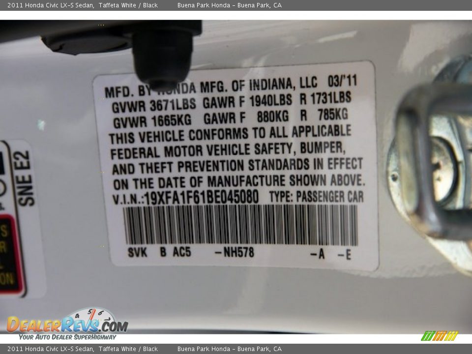 2011 Honda Civic LX-S Sedan Taffeta White / Black Photo #32