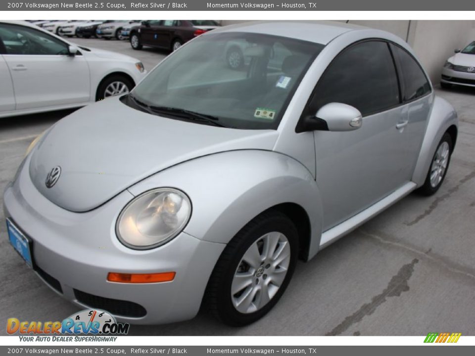 2007 Volkswagen New Beetle 2.5 Coupe Reflex Silver / Black Photo #3