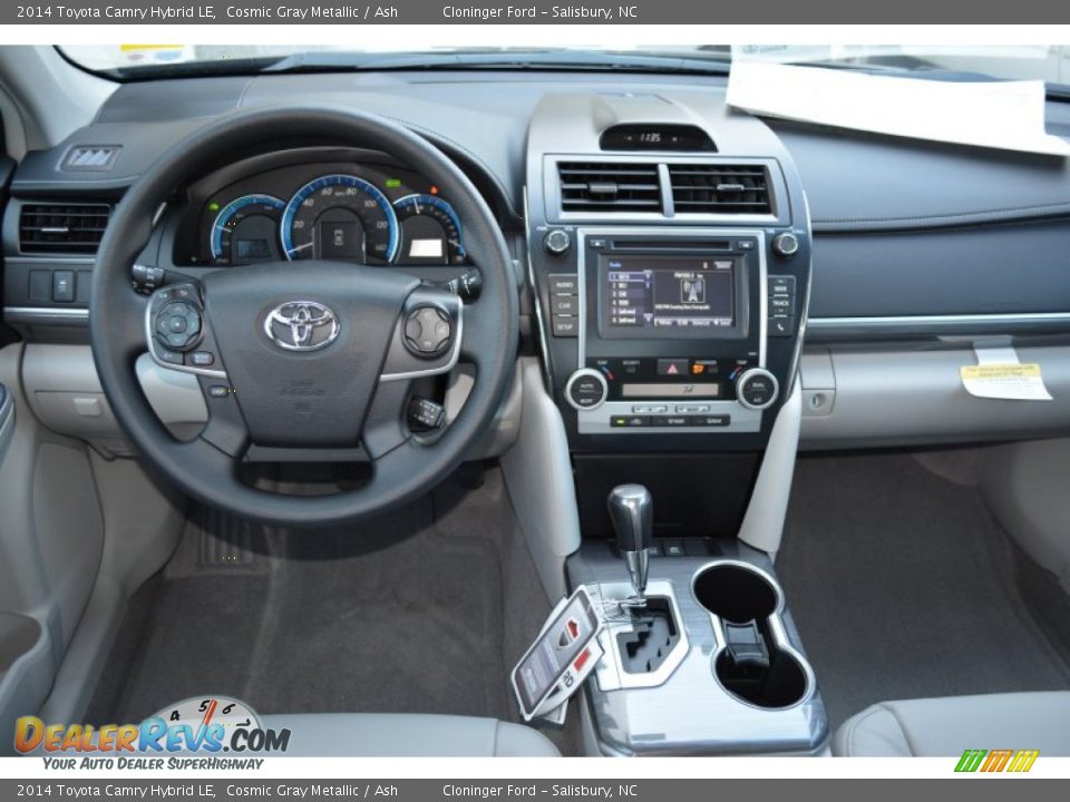 2014 Toyota Camry Hybrid LE Cosmic Gray Metallic / Ash Photo #11