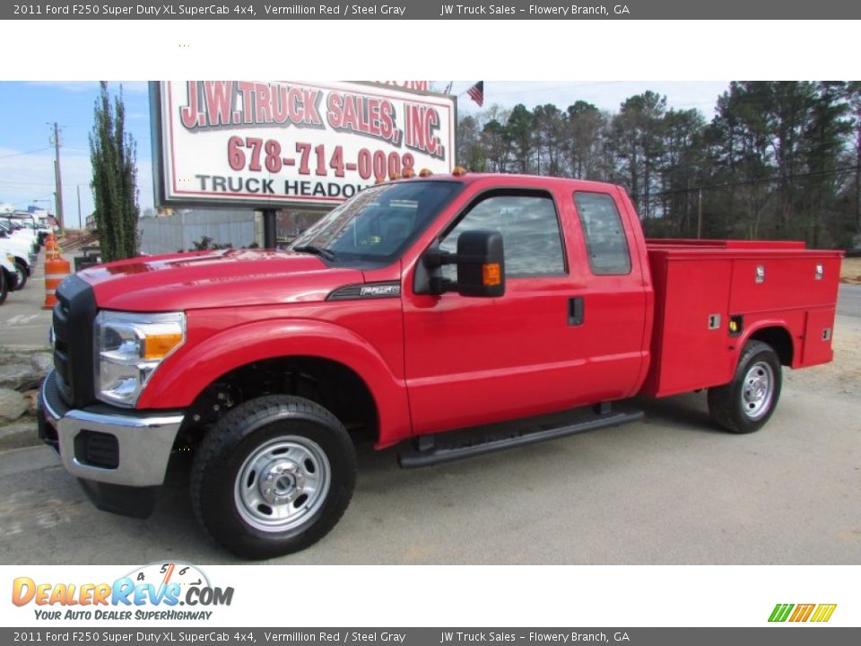 2011 Ford F250 Super Duty XL SuperCab 4x4 Vermillion Red / Steel Gray Photo #3