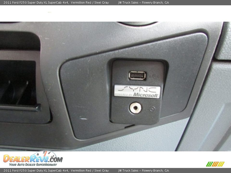 2011 Ford F250 Super Duty XL SuperCab 4x4 Vermillion Red / Steel Gray Photo #34