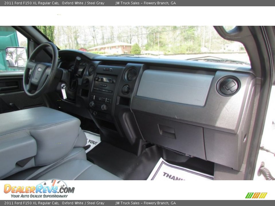 2011 Ford F150 XL Regular Cab Oxford White / Steel Gray Photo #36