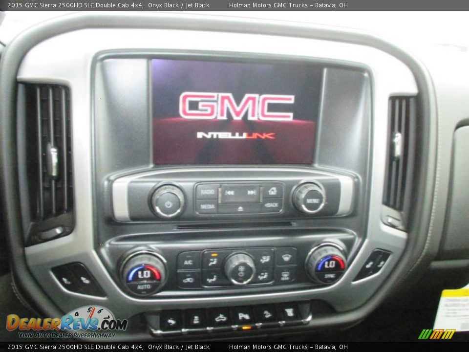 2015 GMC Sierra 2500HD SLE Double Cab 4x4 Onyx Black / Jet Black Photo #10