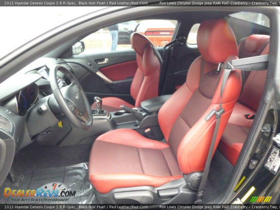 2013 Hyundai Genesis Coupe 3.8 R-Spec Black Noir Pearl / Red Leather/Red Cloth Photo #10