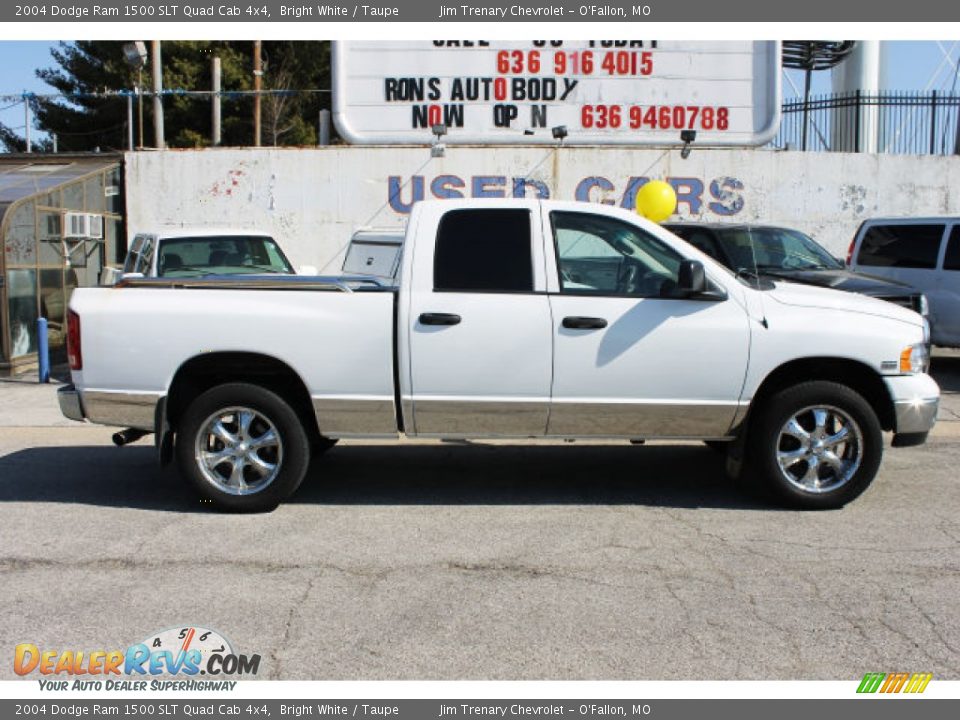 2004 Dodge Ram 1500 SLT Quad Cab 4x4 Bright White / Taupe Photo #1