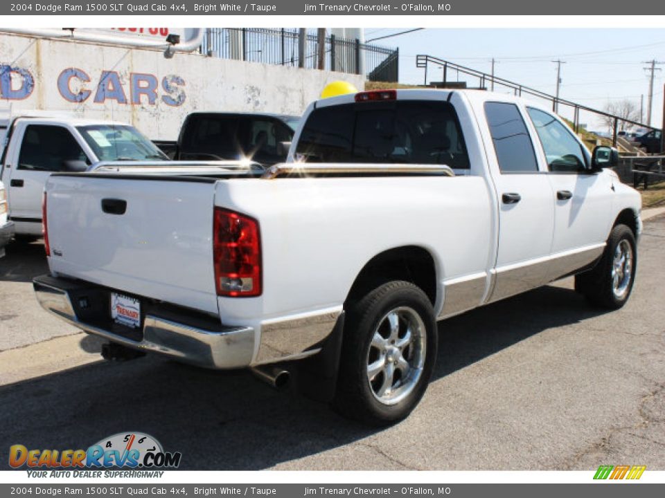 2004 Dodge Ram 1500 SLT Quad Cab 4x4 Bright White / Taupe Photo #3