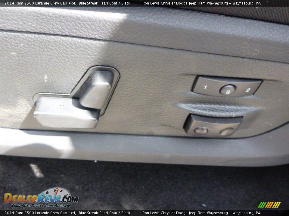 2014 Ram 2500 Laramie Crew Cab 4x4 Blue Streak Pearl Coat / Black Photo #14