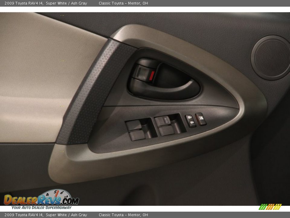 2009 Toyota RAV4 I4 Super White / Ash Gray Photo #5