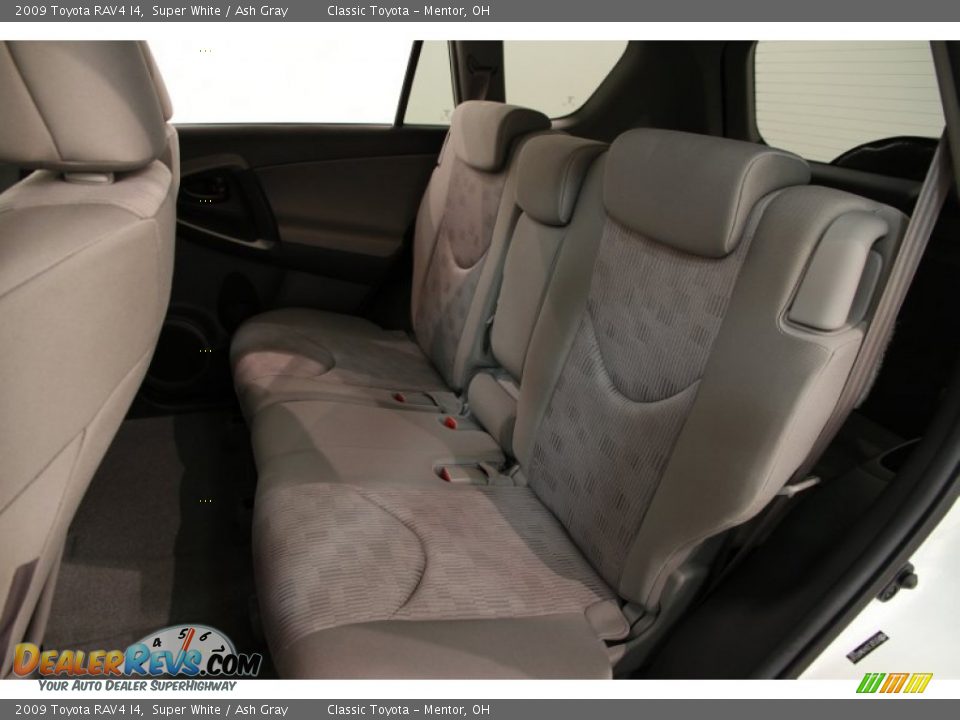 2009 Toyota RAV4 I4 Super White / Ash Gray Photo #15