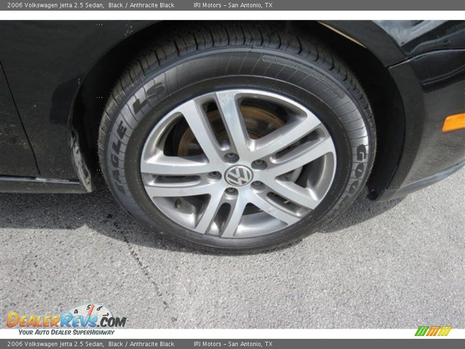 2006 Volkswagen Jetta 2.5 Sedan Black / Anthracite Black Photo #9
