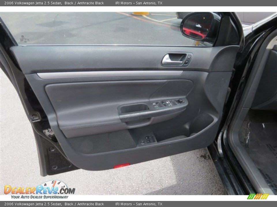 2006 Volkswagen Jetta 2.5 Sedan Black / Anthracite Black Photo #10