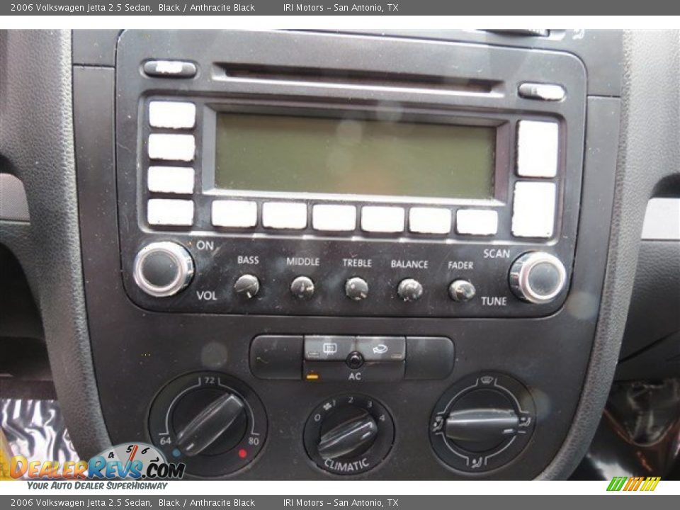2006 Volkswagen Jetta 2.5 Sedan Black / Anthracite Black Photo #15
