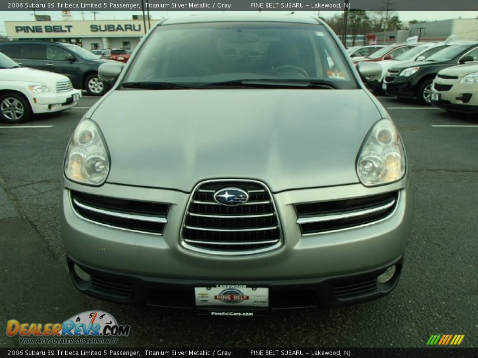 2006 Subaru B9 Tribeca Limited 5 Passenger Titanium Silver Metallic / Gray Photo #2