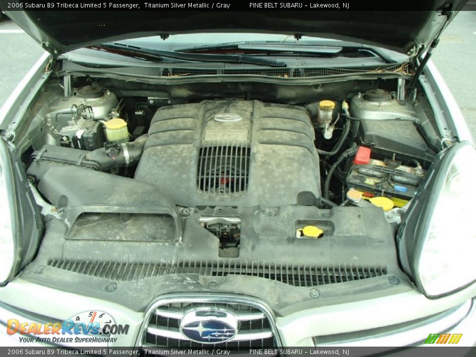 2006 Subaru B9 Tribeca Limited 5 Passenger Titanium Silver Metallic / Gray Photo #21