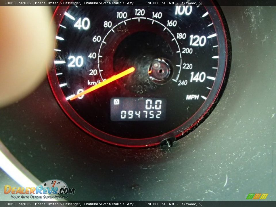 2006 Subaru B9 Tribeca Limited 5 Passenger Titanium Silver Metallic / Gray Photo #27