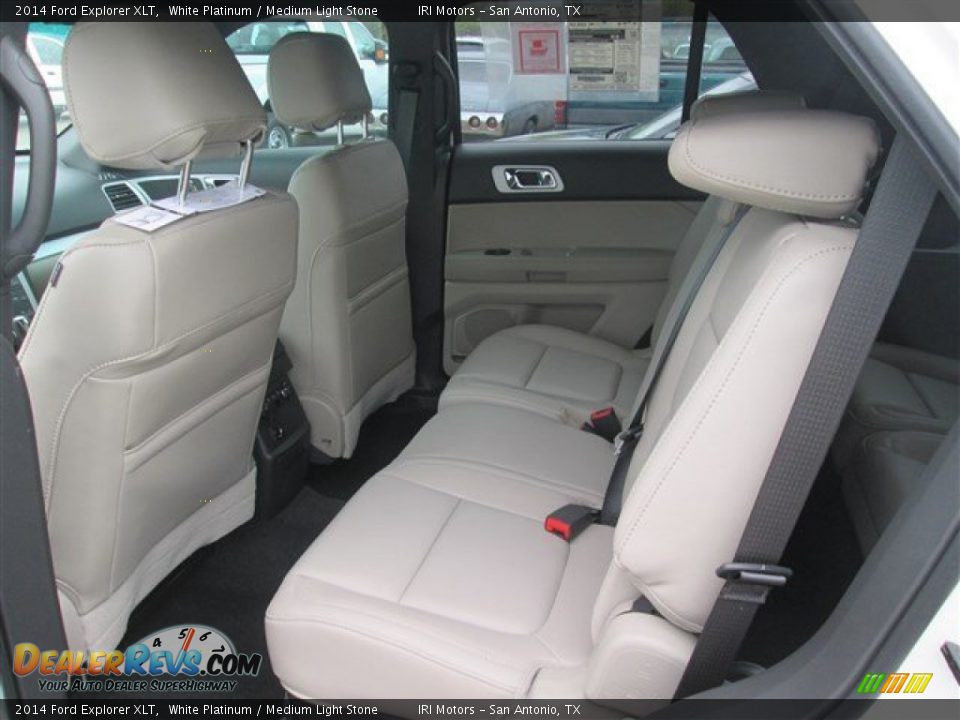 2014 Ford Explorer XLT White Platinum / Medium Light Stone Photo #7