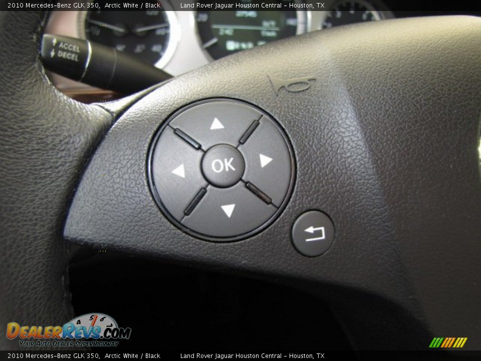 2010 Mercedes-Benz GLK 350 Arctic White / Black Photo #21