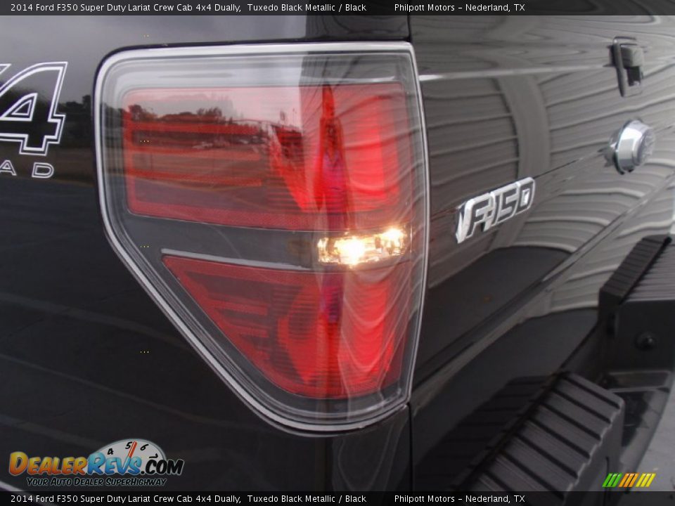 2014 Ford F350 Super Duty Lariat Crew Cab 4x4 Dually Tuxedo Black Metallic / Black Photo #18