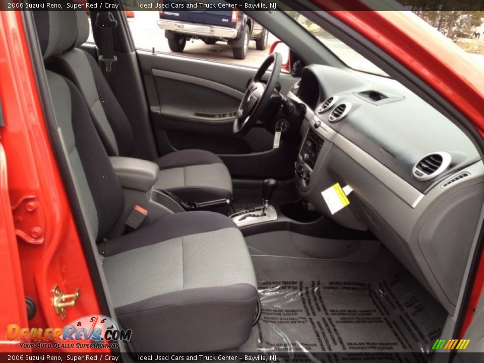 2006 Suzuki Reno Super Red / Gray Photo #12