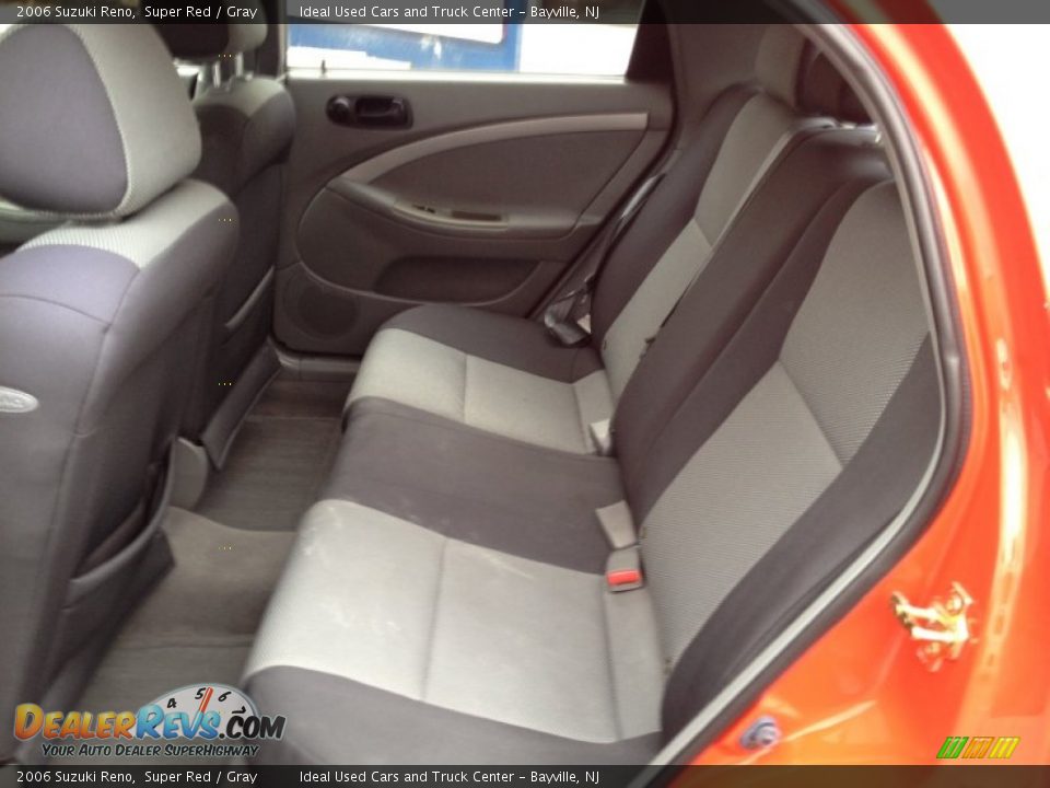 2006 Suzuki Reno Super Red / Gray Photo #22