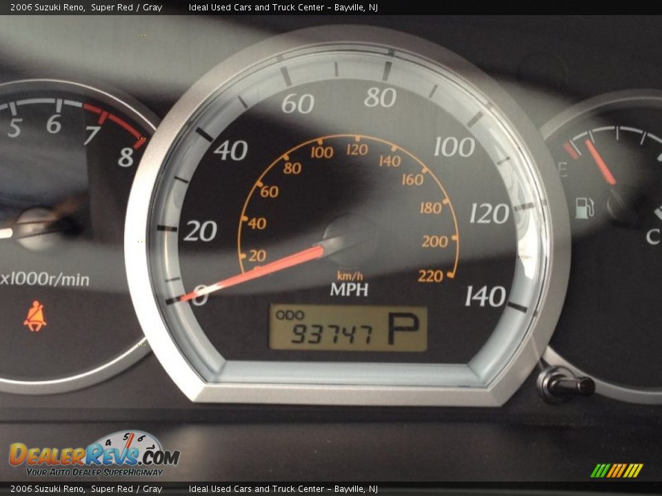 2006 Suzuki Reno Super Red / Gray Photo #31