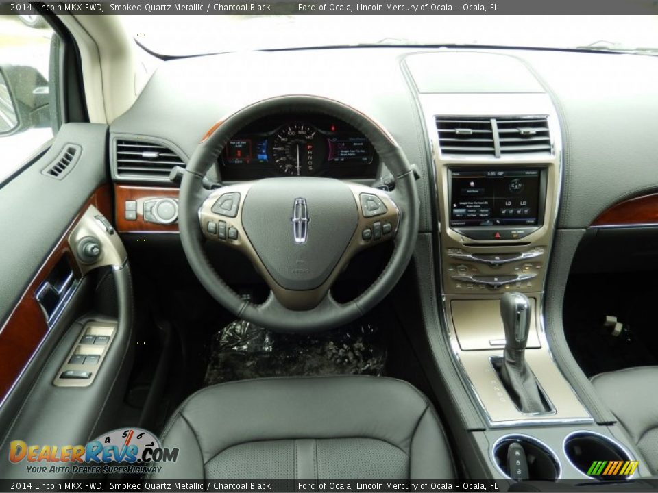 Dashboard of 2014 Lincoln MKX FWD Photo #8