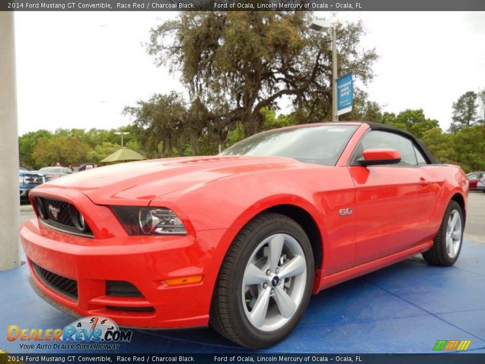 Front 3/4 View of 2014 Ford Mustang GT Convertible Photo #1