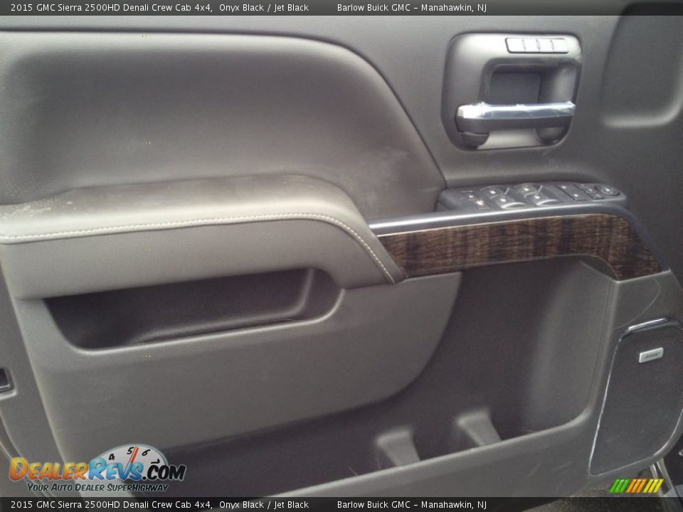 2015 GMC Sierra 2500HD Denali Crew Cab 4x4 Onyx Black / Jet Black Photo #8