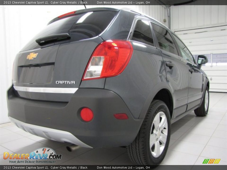 2013 Chevrolet Captiva Sport LS Cyber Gray Metallic / Black Photo #4