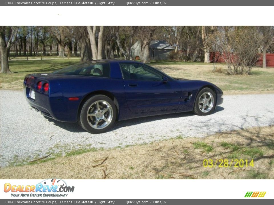 2004 Chevrolet Corvette Coupe LeMans Blue Metallic / Light Gray Photo #4