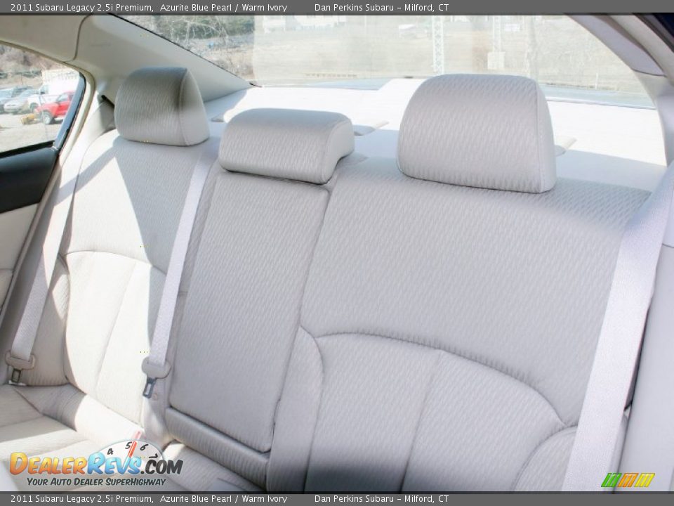 2011 Subaru Legacy 2.5i Premium Azurite Blue Pearl / Warm Ivory Photo #15