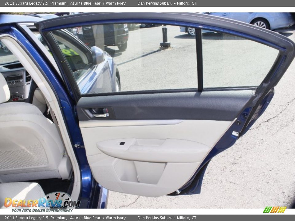 2011 Subaru Legacy 2.5i Premium Azurite Blue Pearl / Warm Ivory Photo #22