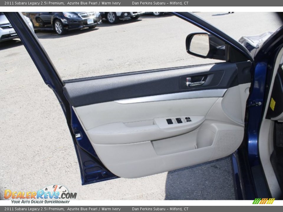2011 Subaru Legacy 2.5i Premium Azurite Blue Pearl / Warm Ivory Photo #23