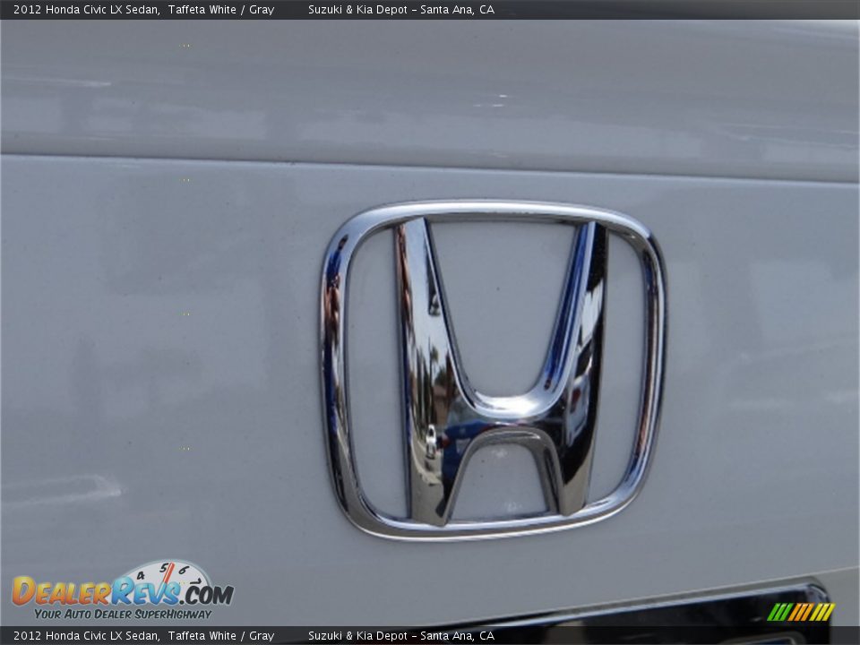 2012 Honda Civic LX Sedan Taffeta White / Gray Photo #9
