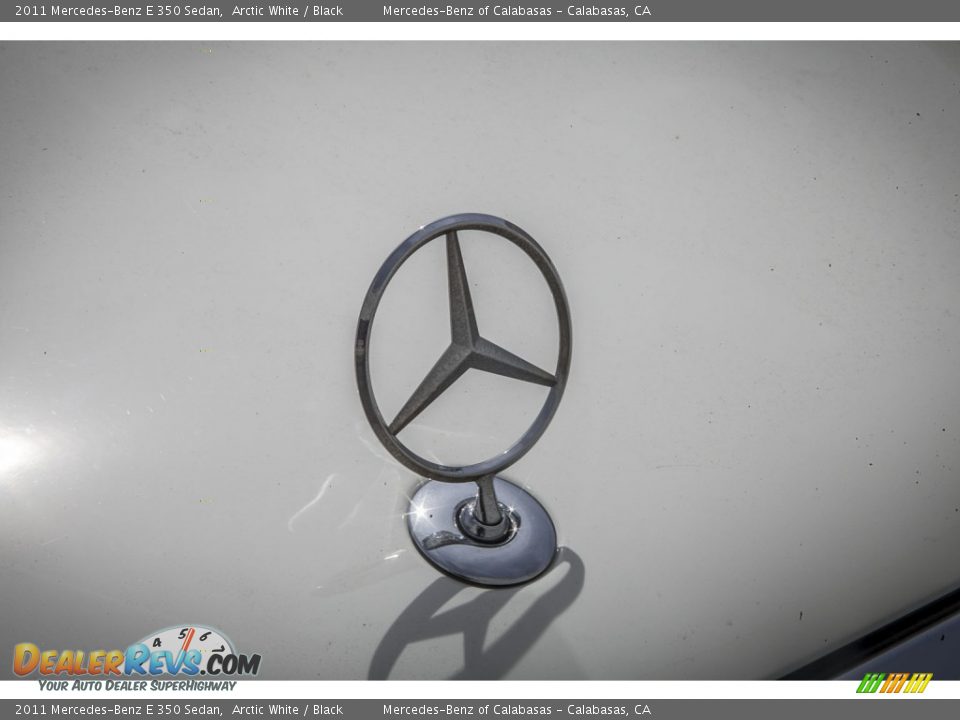 2011 Mercedes-Benz E 350 Sedan Arctic White / Black Photo #28