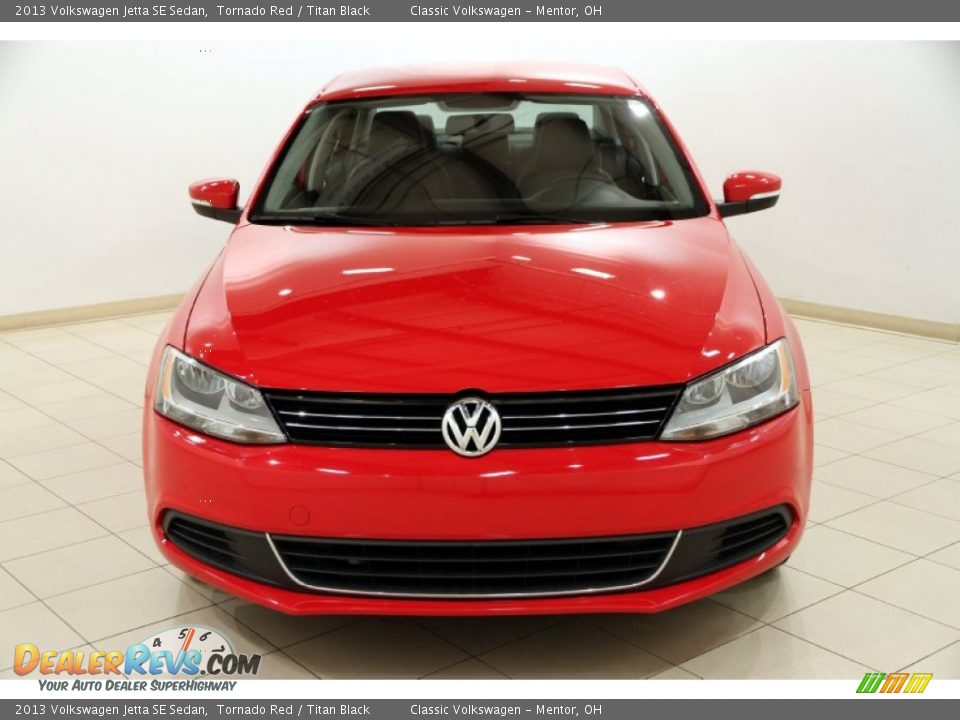 2013 Volkswagen Jetta SE Sedan Tornado Red / Titan Black Photo #2