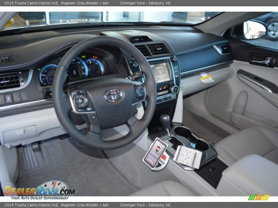 2014 Toyota Camry Hybrid XLE Magnetic Gray Metallic / Ash Photo #7